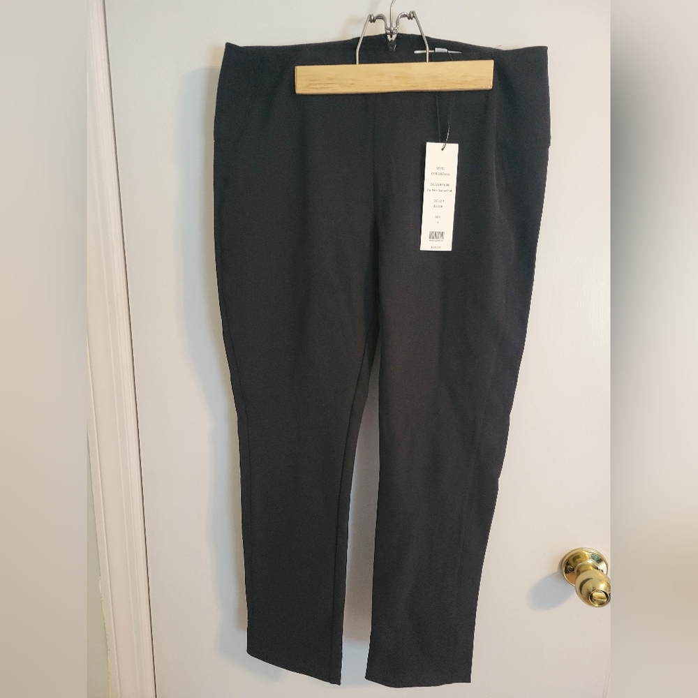 Veronica Beard Zip Back Black Scuba pants, size 10